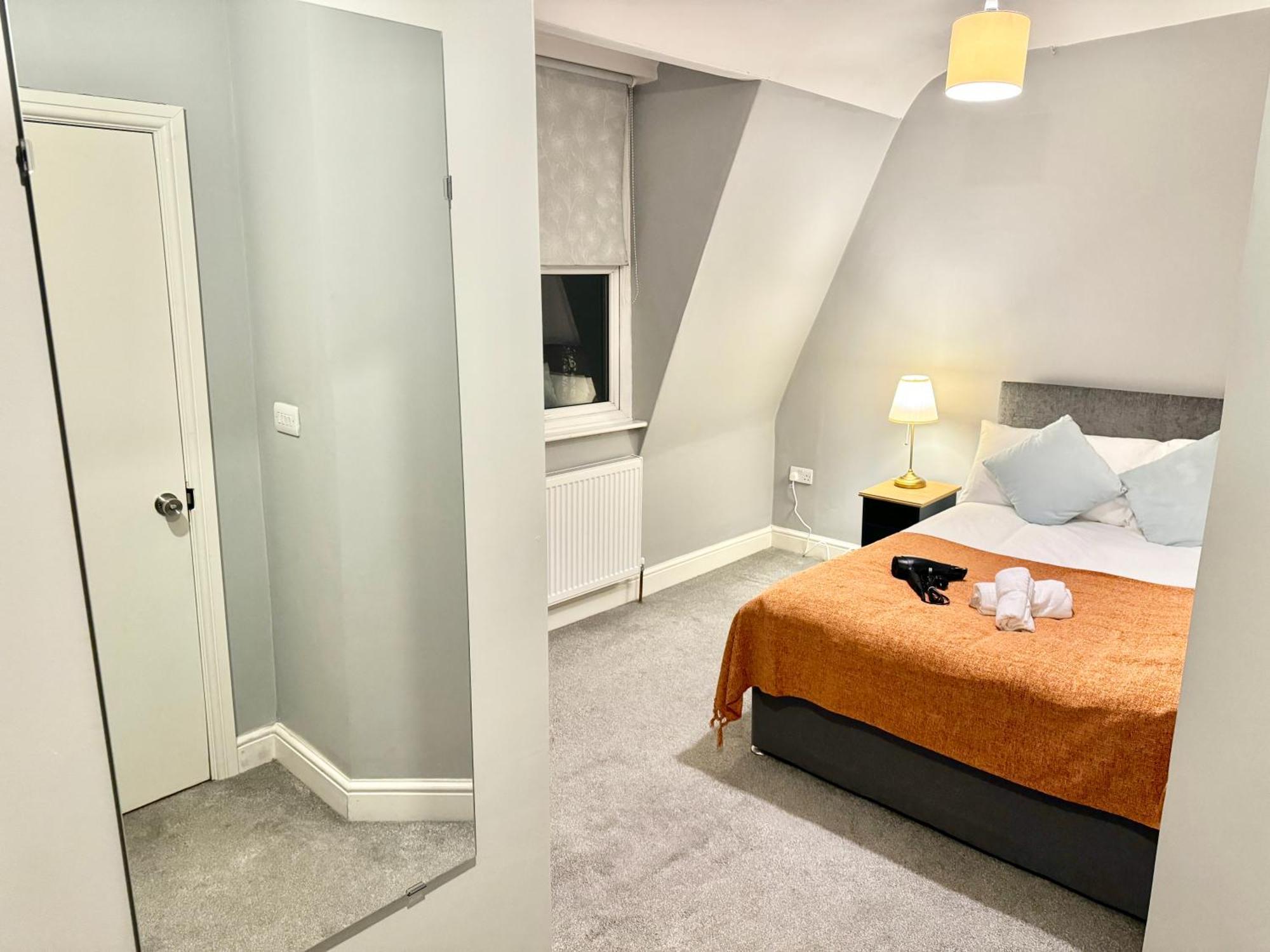 Modern En-Suite Rooms By Finsbury Park Station 8 Mins To King'S Cross By Tube Лондон Екстериор снимка