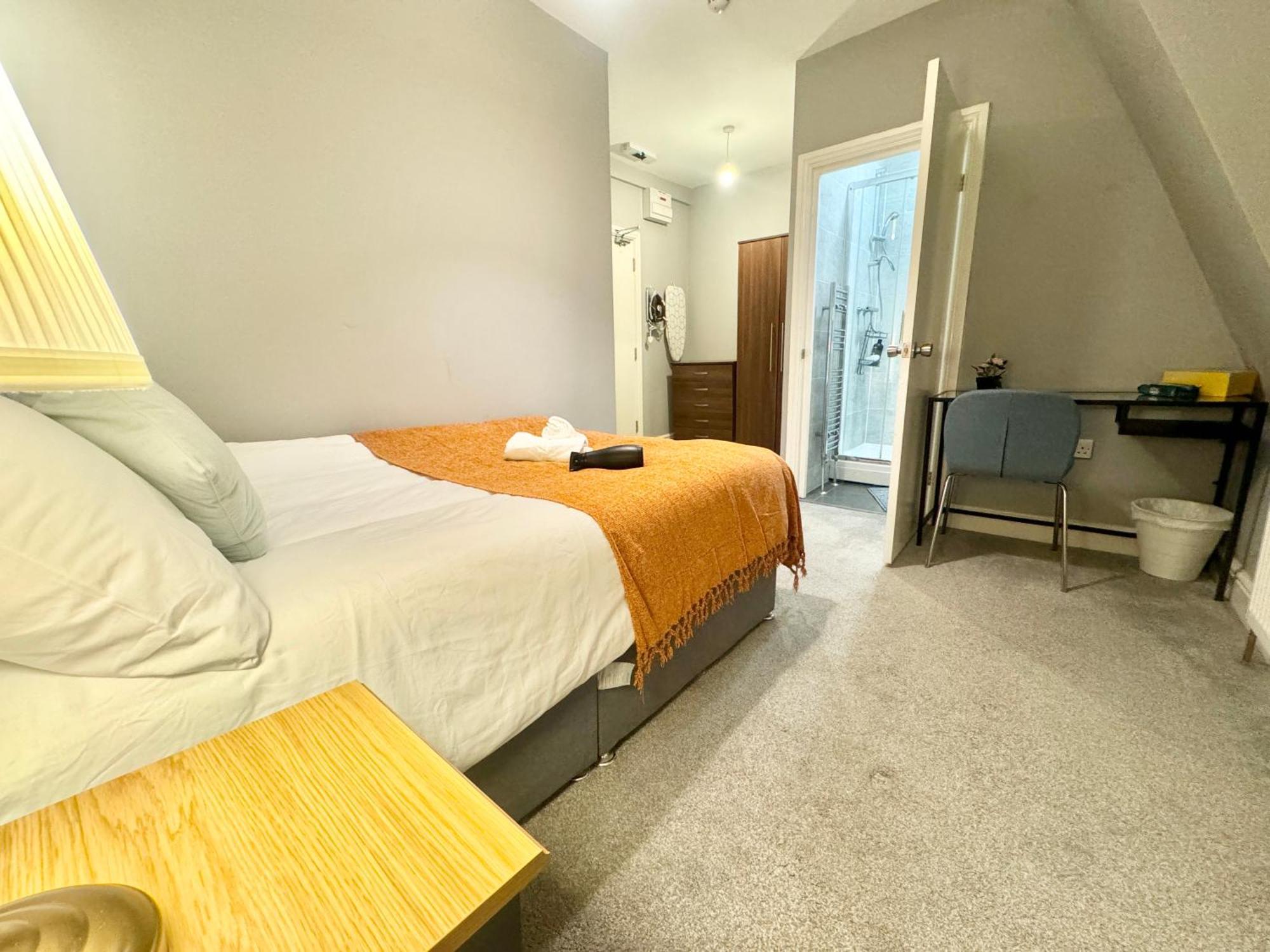 Modern En-Suite Rooms By Finsbury Park Station 8 Mins To King'S Cross By Tube Лондон Екстериор снимка