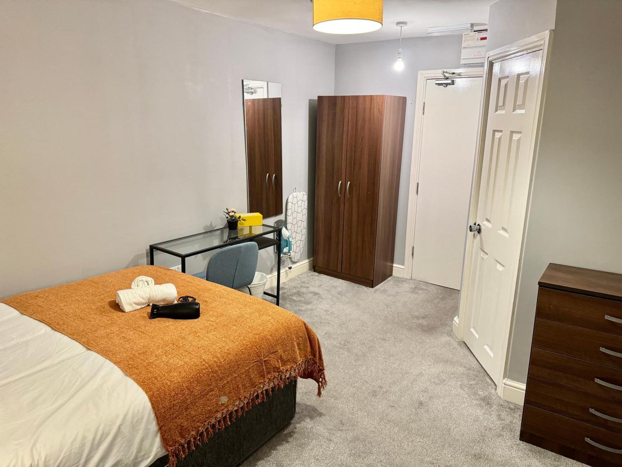 Modern En-Suite Rooms By Finsbury Park Station 8 Mins To King'S Cross By Tube Лондон Екстериор снимка