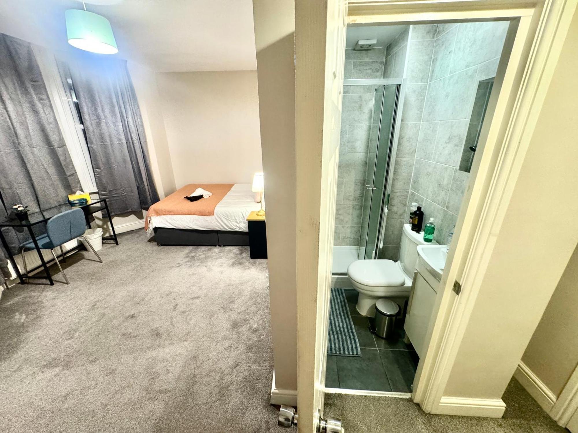 Modern En-Suite Rooms By Finsbury Park Station 8 Mins To King'S Cross By Tube Лондон Екстериор снимка